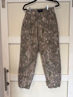 Abercrombie & Fitch Men's Camouflage Cargo Pants in Taupe and Green - Size 28x32